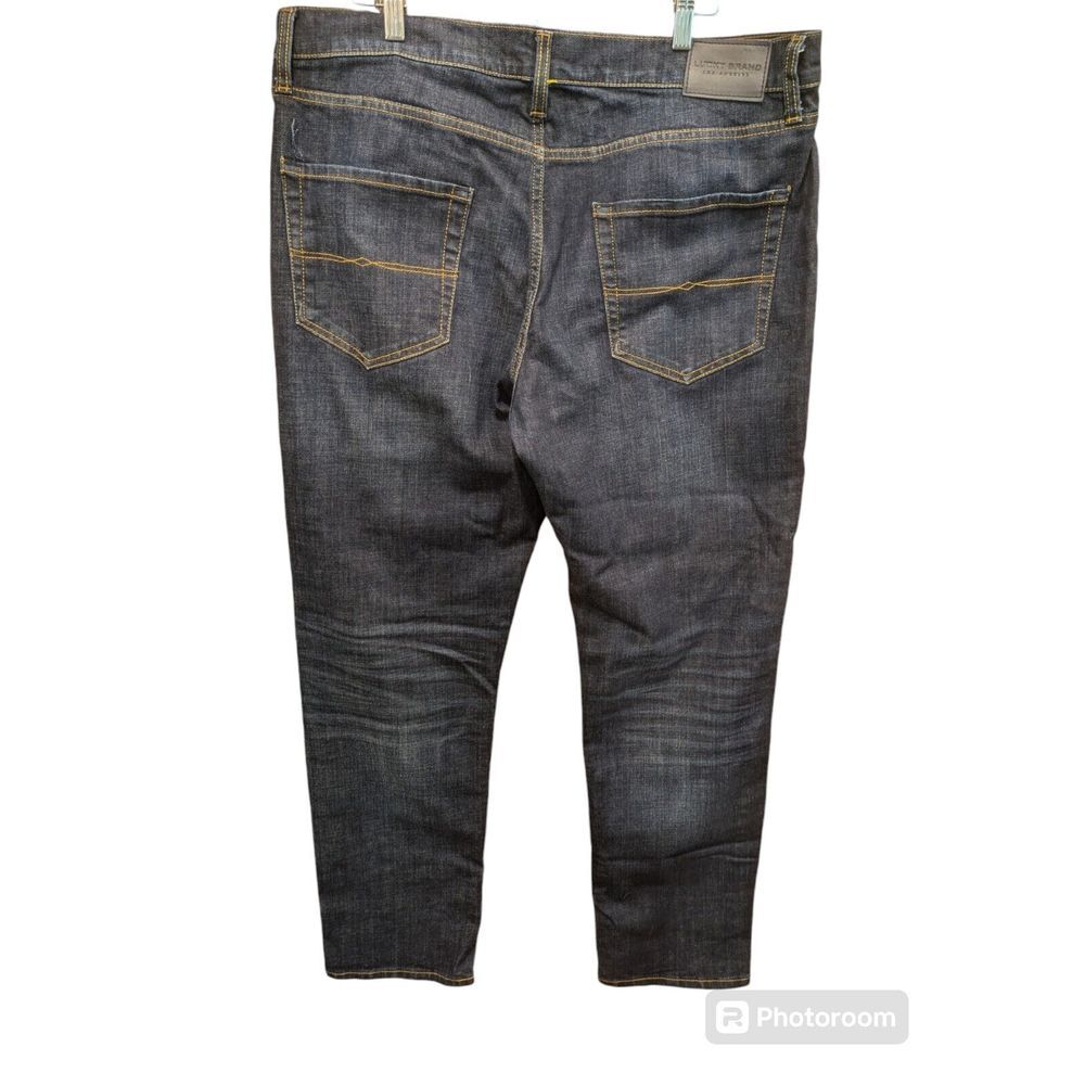 Lucky Brand Jeans Mens 38X32 410‎ Athletic Fit Medium Blue Denim Stretch - Picture 2 of 3